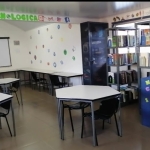 Biblioteca colegial.