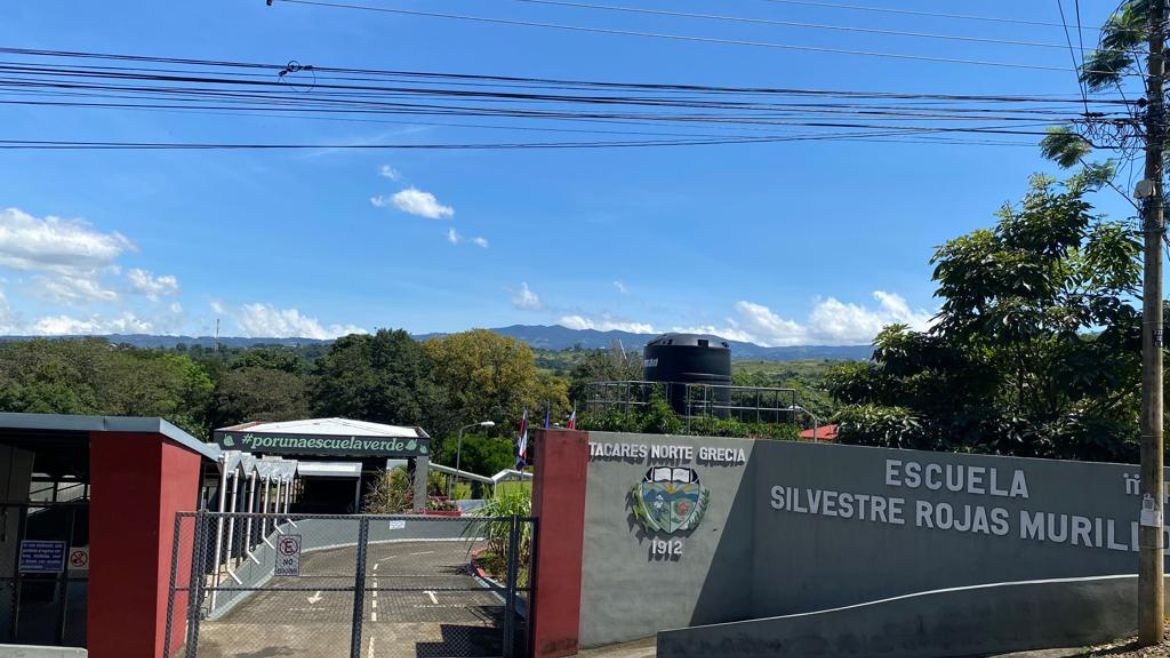 Escuela Silvestre Rojas Murillo