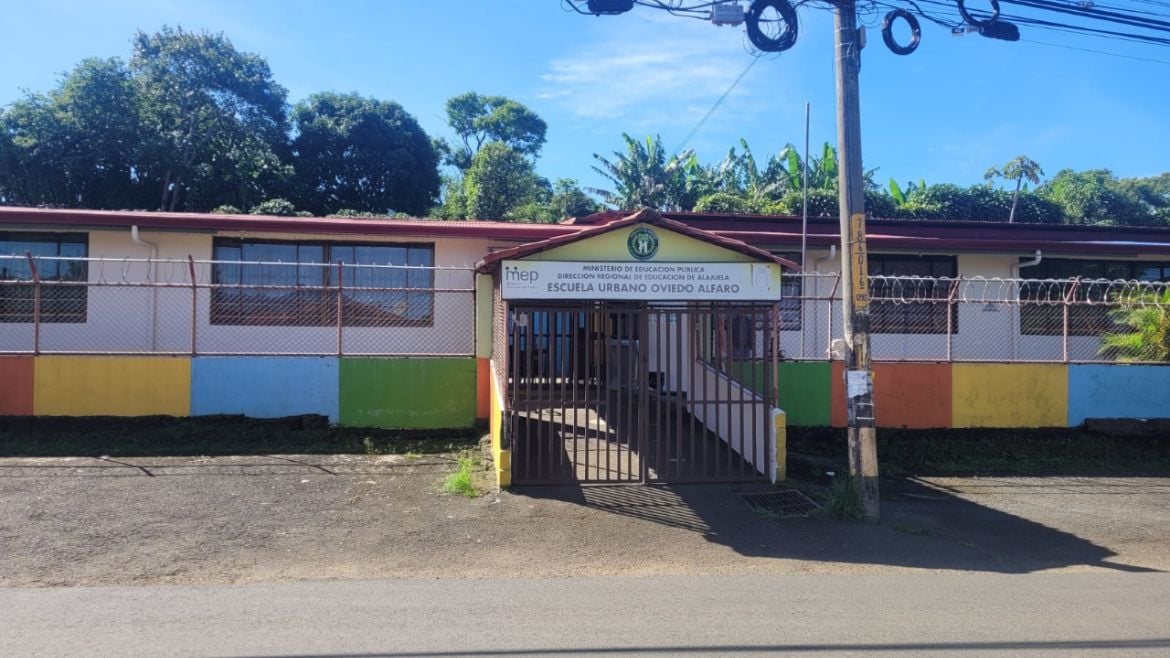 Escuela Urbano Oviedo Alfaro