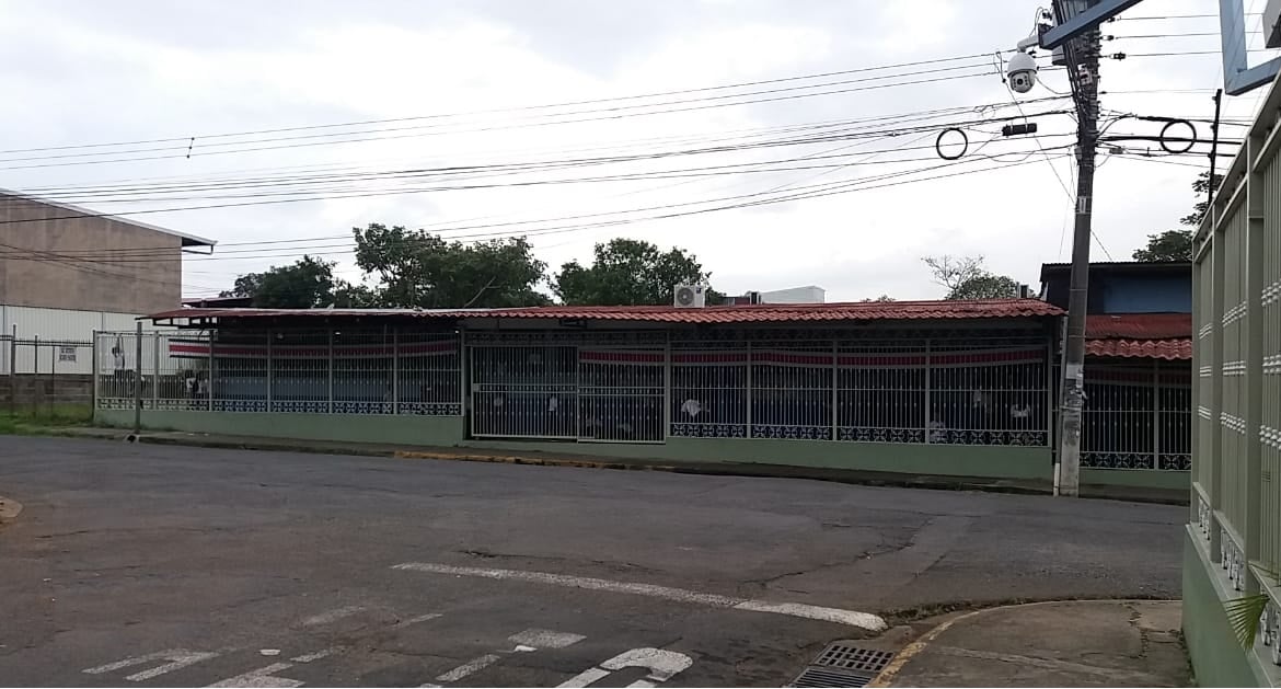 Escuela Julia Fernández Rodríguez