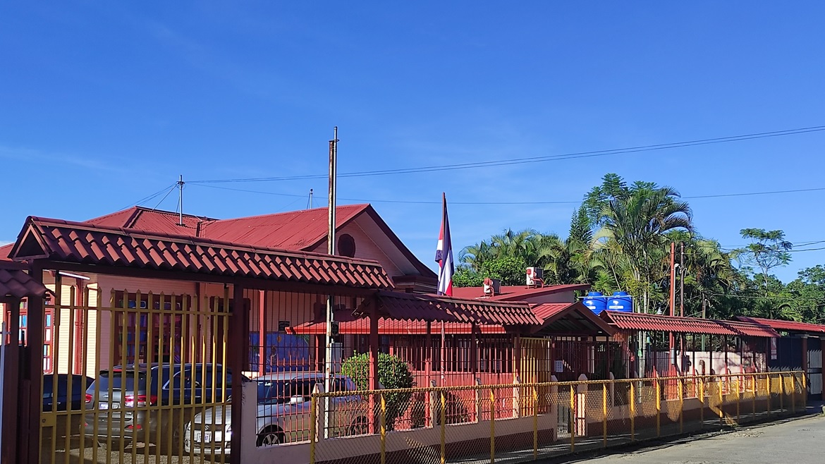 Escuela Luis Sibaja García