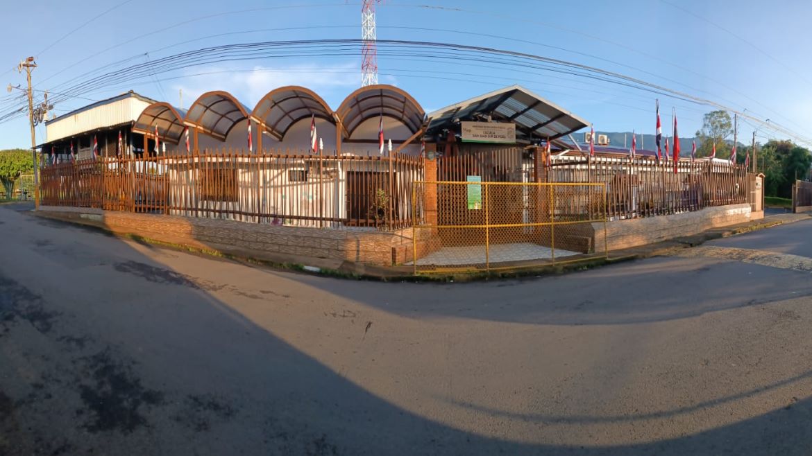 Escuela San Juan Sur