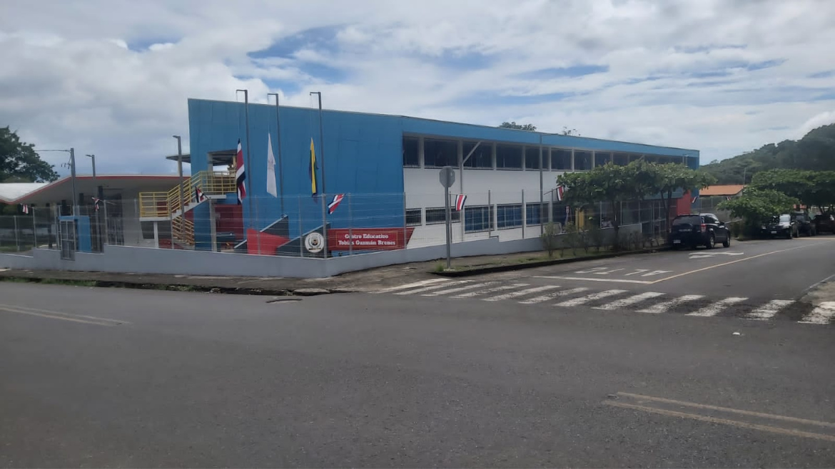 Escuela Tobías Guzmán