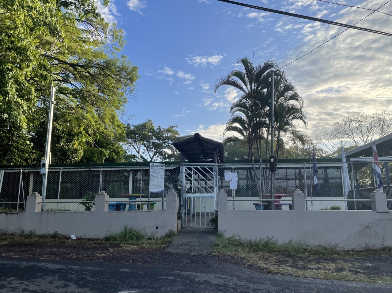 Escuela Alto López