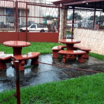 Patio con mesas